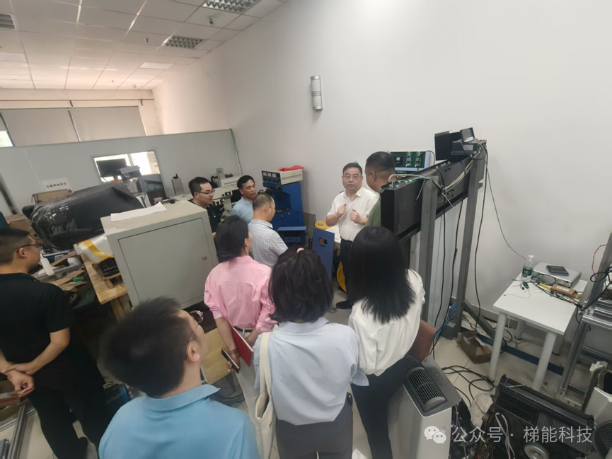 武汉双碳产业研究院院长率队参访梯能科技，共商环沙湖双碳经济带建设与绿色技术合作